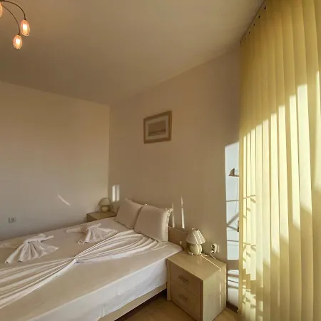 Apartment Amadeus 1 - B30 Sunny