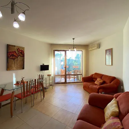 Amadeus 1 - B30 Sunny Apartment *